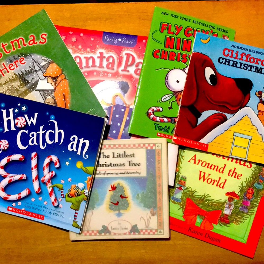 Kids Christmas Books. Lot of 7 books.